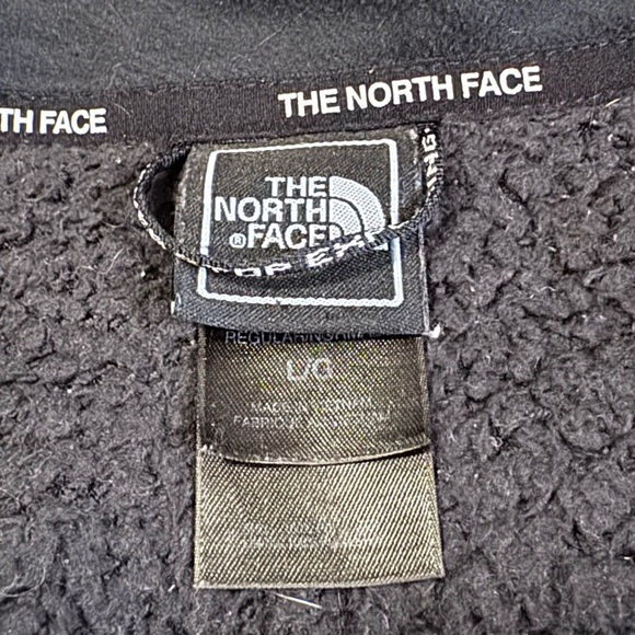The North Face Women's Black Teddy Jacket - Picture 2 of 2